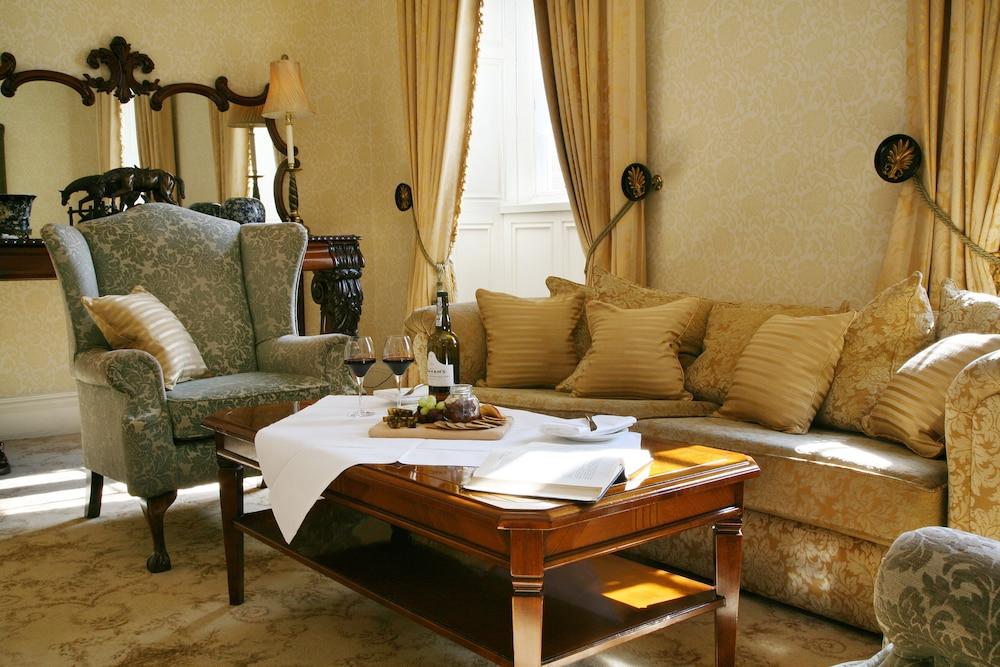 Отель Lough Rynn Castle Mohill Экстерьер фото